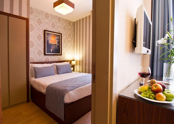 Alba Hotel
