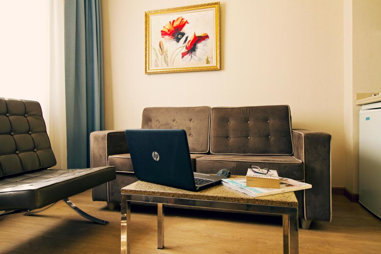 Alba Hotel 3*